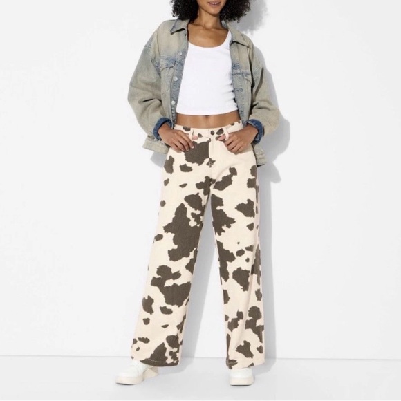wild fable Denim - Wild Fable Denim High Rise Brown Cow Print Wide Leg Cream Size XS New with Tags